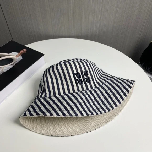 🔥Miu Miu Cream Bucket Hat - Picture 8 of 8